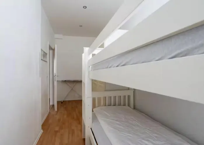 アパート Spacious Near Center *